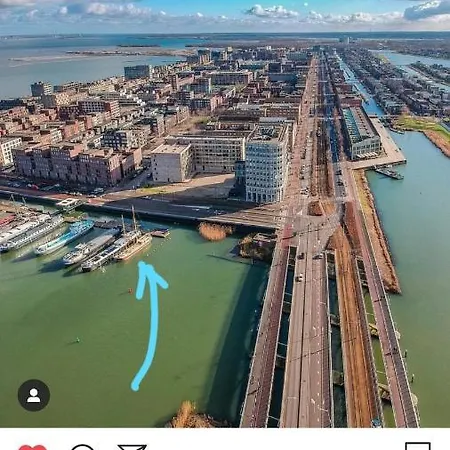 Euphrate Houseboat * אמסטרדם