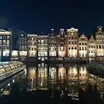 Euphrate Houseboat * Amsterdam