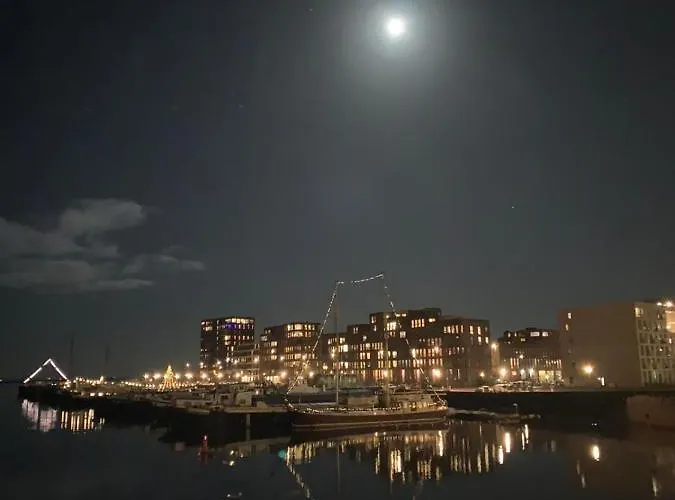 船上ホテル Euphrate Houseboat